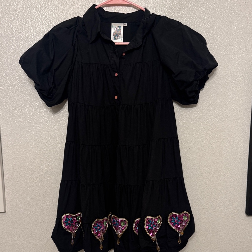 Queen of Sparkles Dress with Sequin Heart Trim XS new without tags